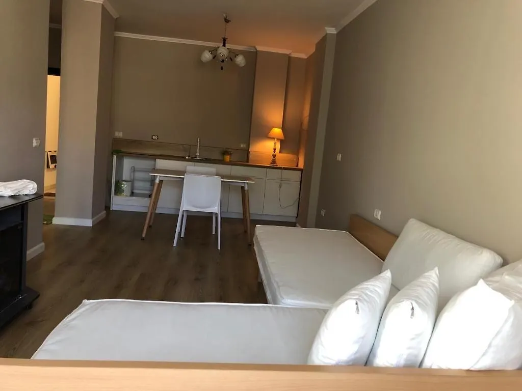 Garden View! Seaside Apartment Dıraç Arnavutluk